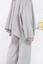 Charger l&#39;image dans la galerie, Chandail Maxi Cardigan NUMERICA
