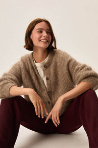 Pull ALMA loup PETITS HAUTS