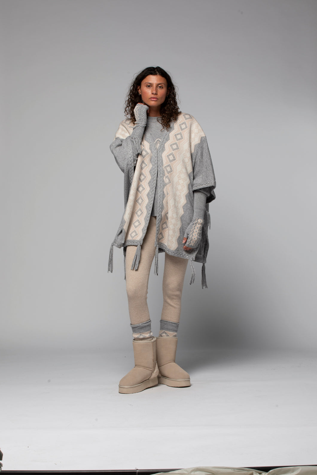 Poncho POALA gris MAX