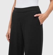 Charger l'image dans la galerie, Pantalon CHIARA noir MAC
