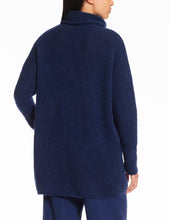 Charger l&#39;image dans la galerie, Chandail long mohair PACINI
