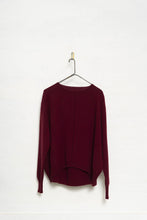Charger l&#39;image dans la galerie, Chandail Katinka Oxblood HANNOH
