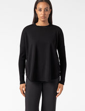 Charger l'image dans la galerie, Chandail relax look noir PACINI
