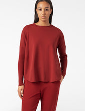 Charger l'image dans la galerie, Chandail relax look carmin PACINI
