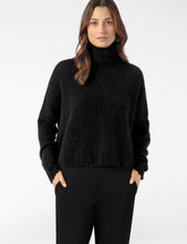 Charger l'image dans la galerie, Chandail tricotage sans couture noir PACINI
