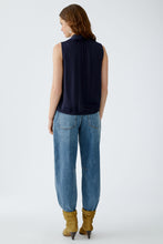 Charger l&#39;image dans la galerie, Blouse viscose marine OUI
