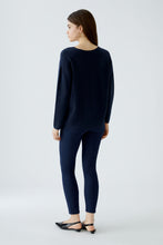 Charger l'image dans la galerie, Chandail pull maille col V
