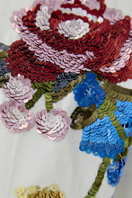 Charger l'image dans la galerie, Blouse broderies fleurs OUI
