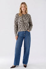 Charger l'image dans la galerie, Pull animalier OUI
