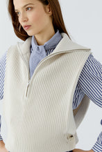 Charger l'image dans la galerie, Gilet col zip cotelé crème OUI
