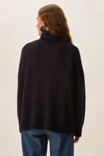 Charger l&#39;image dans la galerie, Pull CARIBOU marine PETITS HAUTS
