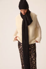 Charger l'image dans la galerie, Foulard CHARLETTE noir DES PETITS HAUTS
