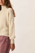 Charger l&#39;image dans la galerie, Pull DINO crème tweed PETITS HAUTS
