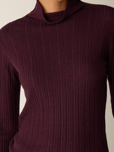 Charger l&#39;image dans la galerie, Chandail laine mérinos extra fine rubis FISHER
