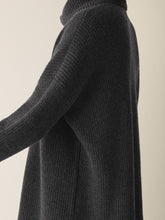 Charger l&#39;image dans la galerie, Pull laine recyclée charcoal FISHER
