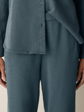 Charger l'image dans la galerie, Pantalon relax en coton eucalyptus FISHER
