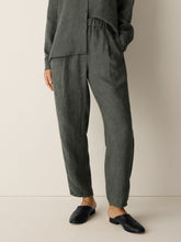 Charger l'image dans la galerie, Pantalon en lin laurier FISHER
