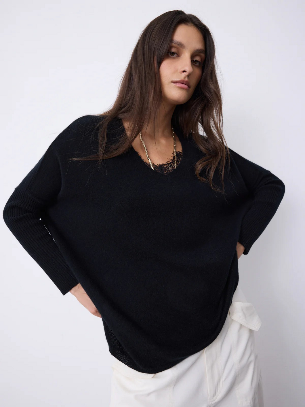 Pull cachemire FAUSTINE noir NOT SHY