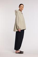 Charger l&#39;image dans la galerie, Jacket imper court camel NEIRAMI
