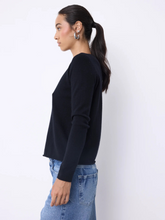 Charger l&#39;image dans la galerie, Pull cachemire AYLA noir NOT SHY
