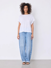 Charger l'image dans la galerie, T-shirt en lin blanc NOT SHY
