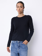 Charger l&#39;image dans la galerie, Pull cachemire AYLA noir NOT SHY
