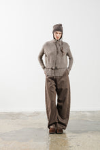 Charger l'image dans la galerie, Gilet PATCH TOP gris SERIENUMERICA
